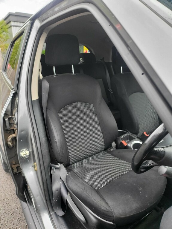 Nissan Juke Acenta Dig-t Black #17