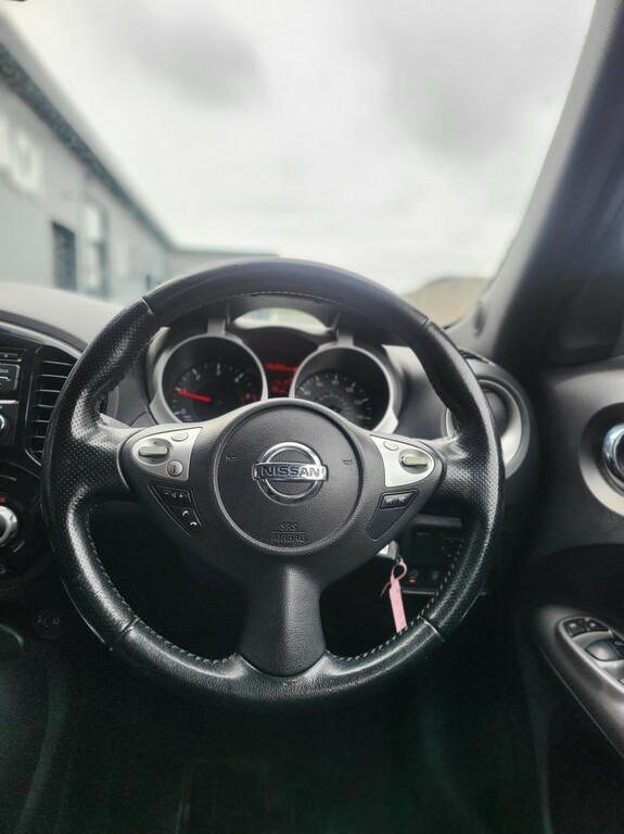 Nissan Juke Acenta Dig-t Black #13
