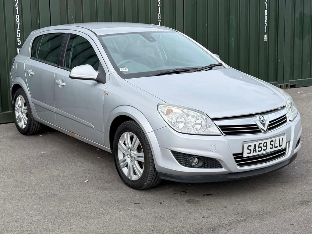 Vauxhall Astra 1.6I 16V Design Silver