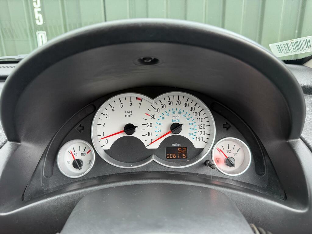 Vauxhall Corsa Hatchback Green #14