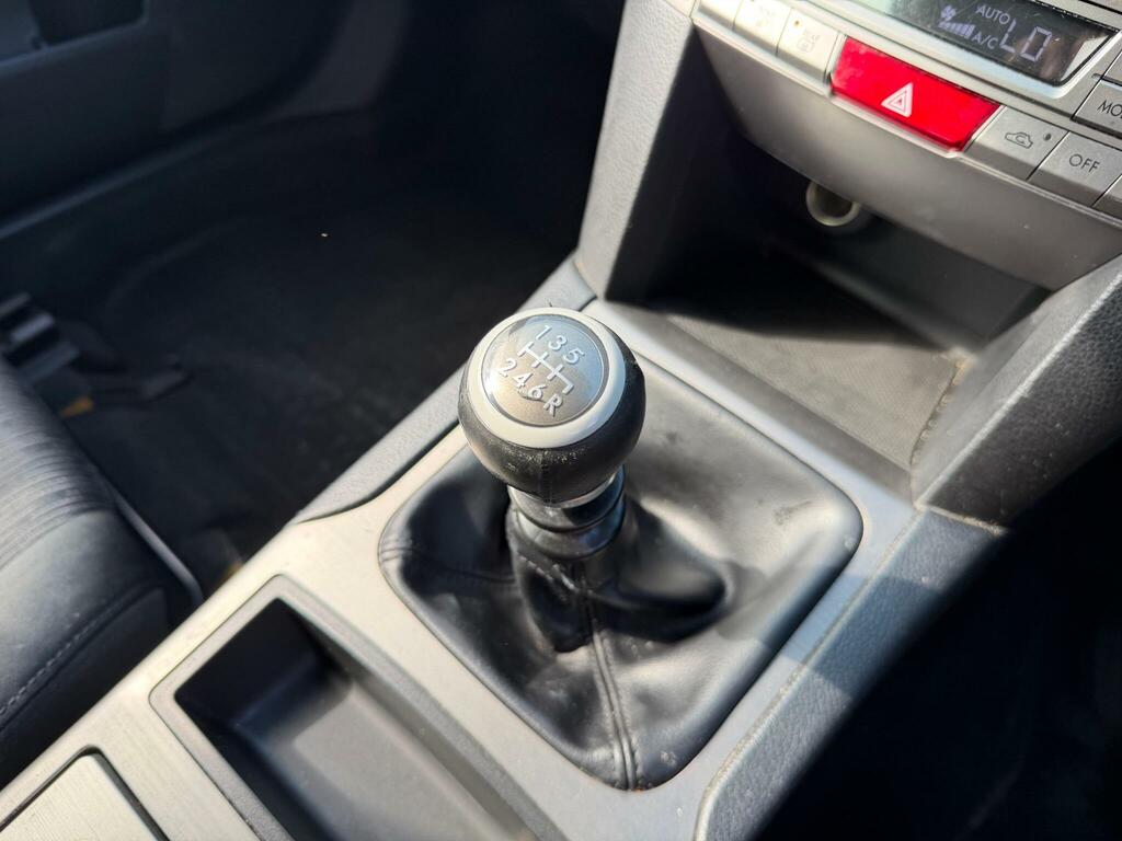 Subaru Legacy D Se Navplus Grey #16
