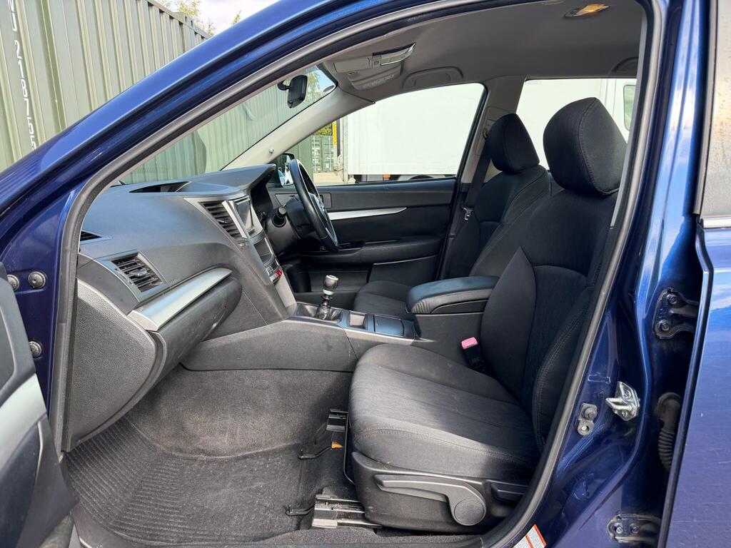 Subaru Legacy D Se Navplus Grey #10