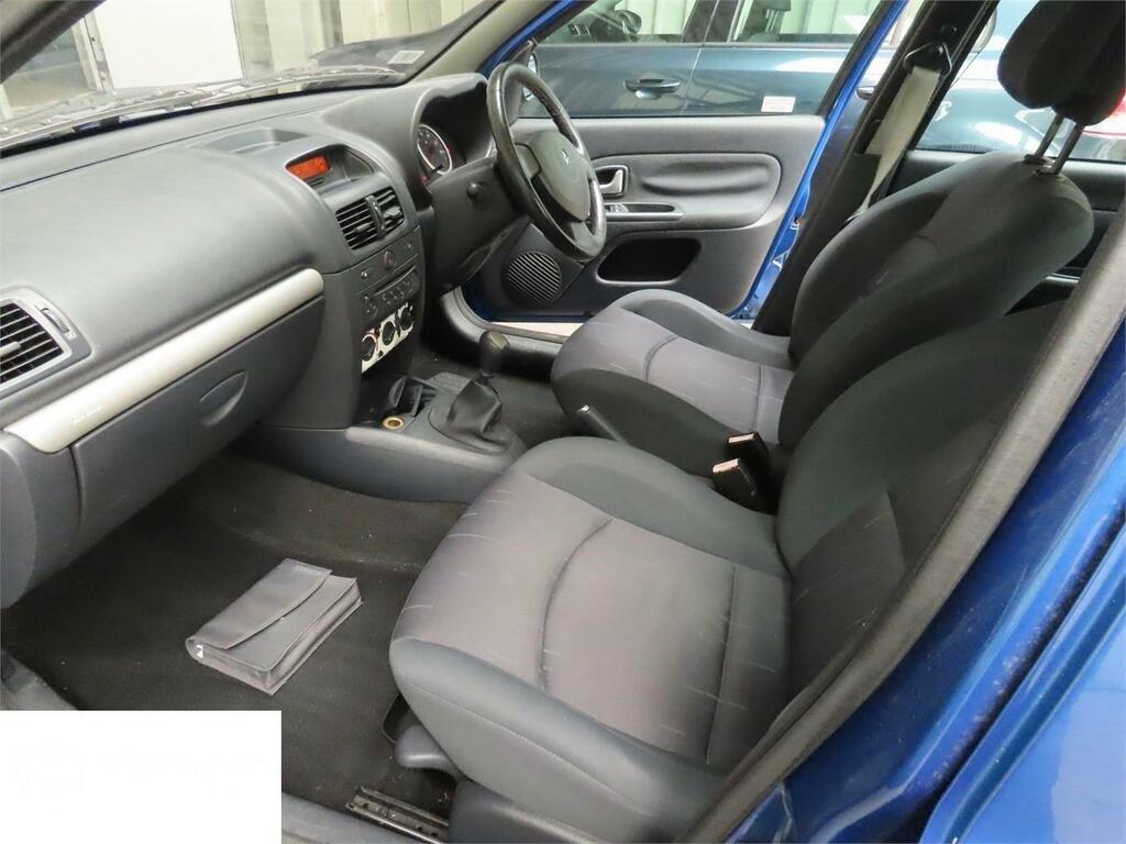Renault Clio 1.4 16V Dynamique Blue #2