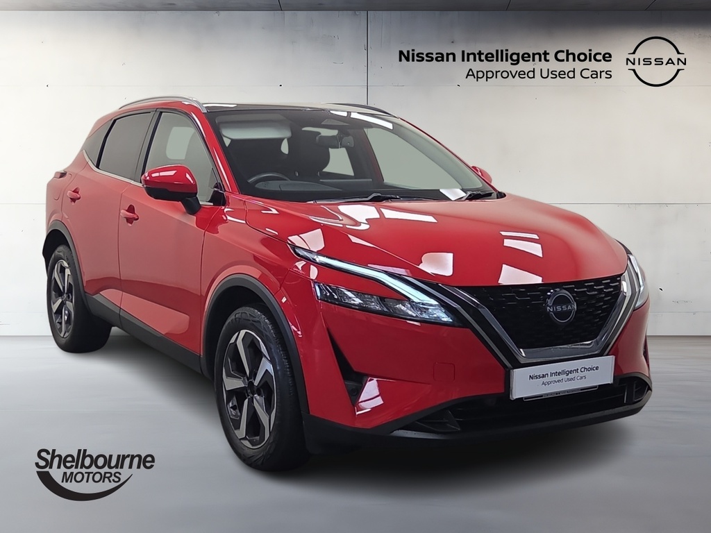 Nissan Qashqai Qashqai 1.3 Dig-t Mh N-connecta Glass Roof H Red