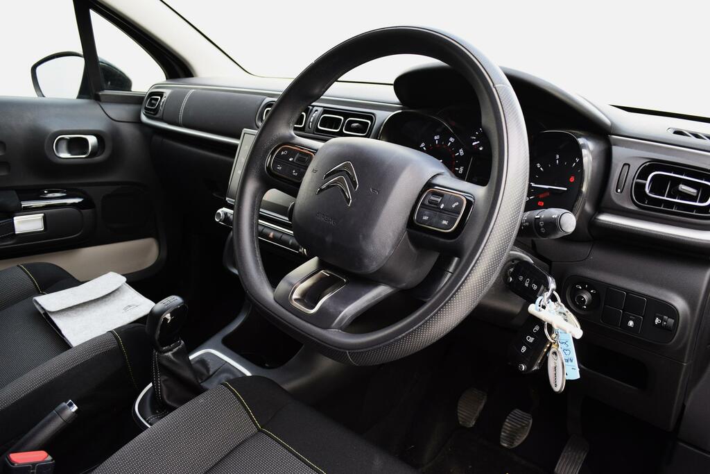 Citroen C3 1.2 Puretech C-series Edition Hatchback  #2