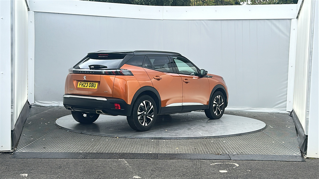 Peugeot 2008 1.2 Puretech Gt Suv Euro 6 Ss Orange #3