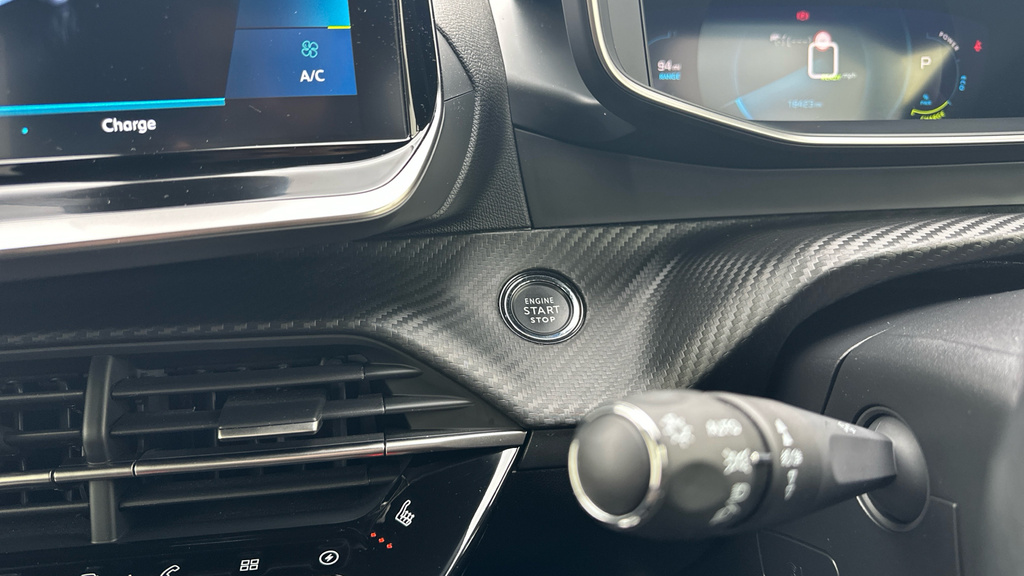 Peugeot e-2008 50Kwh Gt Suv 7Kw Charger 136  #68