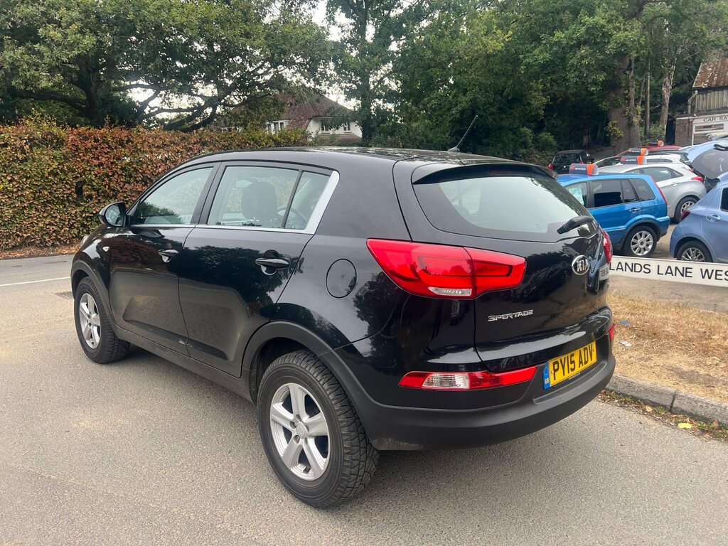Kia Sportage 1.7 Crdi Ecodynamics 1 Suv 2Wd E Black #5