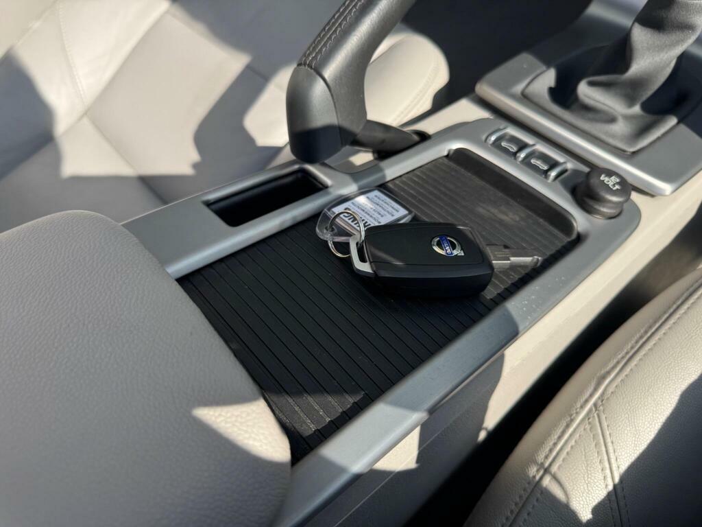 Volvo C70 2.0D Se Powershift Blue #24