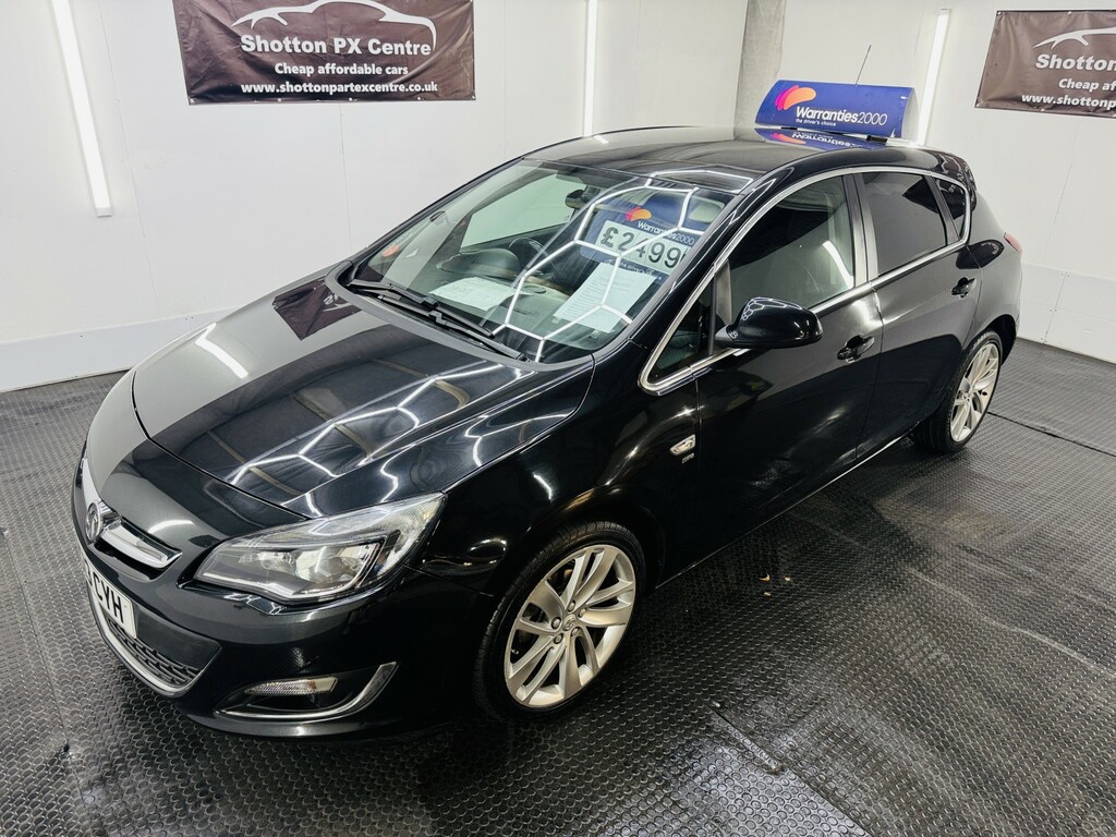 Vauxhall Astra 1.6 16V Sri Black