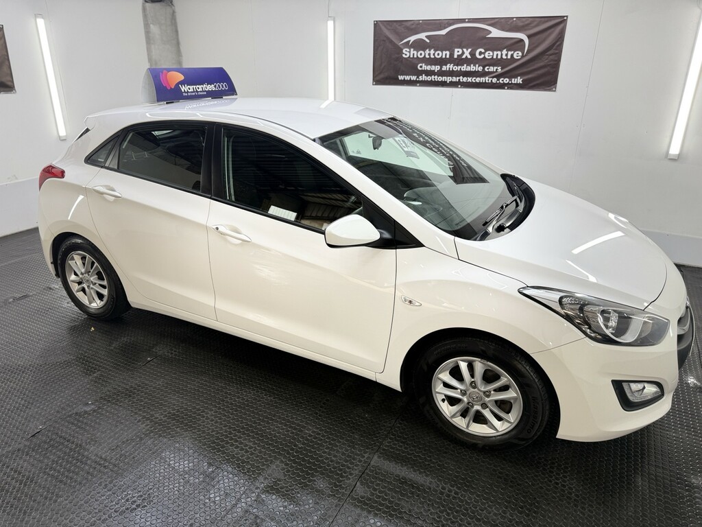 Hyundai I30 Hatchback 1.6 Crdi Active 2012 Black #10