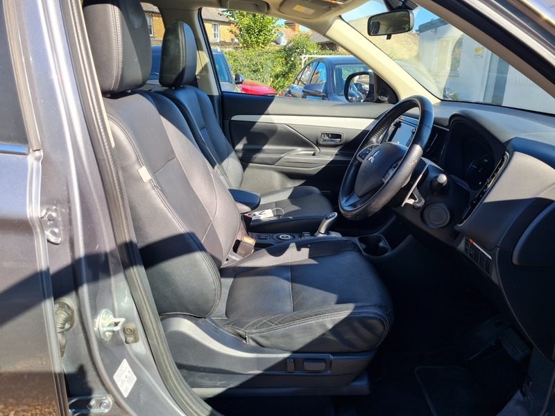 Mitsubishi Outlander 2.0Ha Gx4 Grey #24