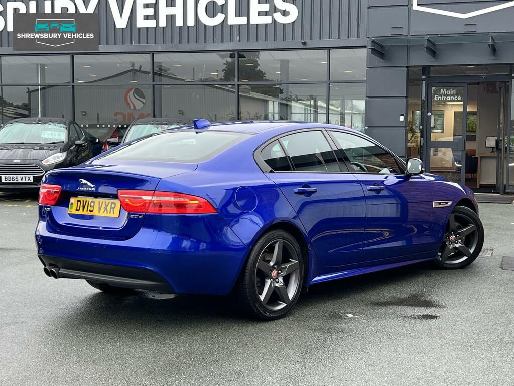 Jaguar XE R-dynamic S  #13