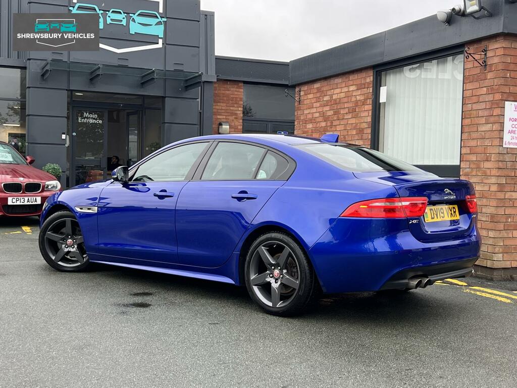 Jaguar XE R-dynamic S  #11