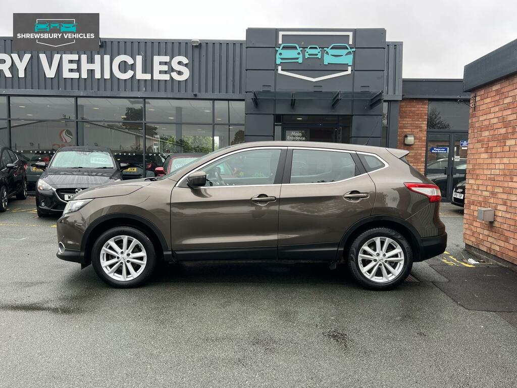 Nissan Qashqai Acenta Beige #5