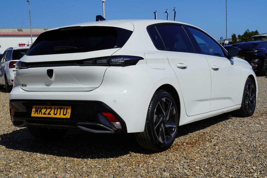 Peugeot 308 1.2 Puretech Allure Premium Eat Euro 6 Ss White