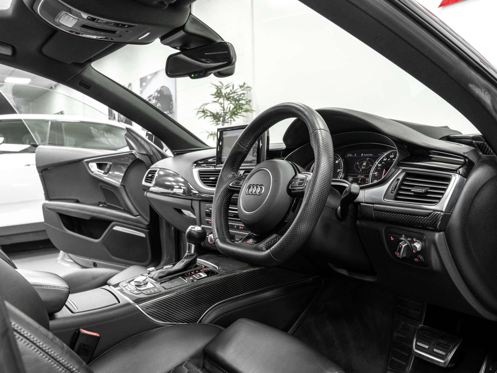 Audi RS7 Hatchback 4.0 Black #30