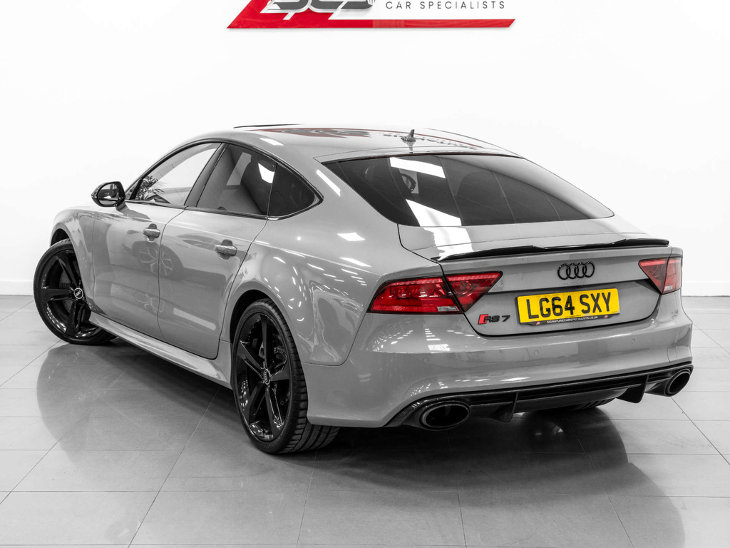 Audi RS7 Hatchback 4.0 Black #8