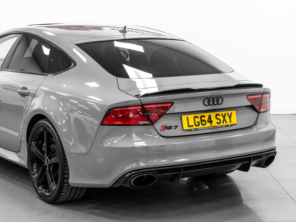 Audi RS7 Hatchback 4.0 Black #10