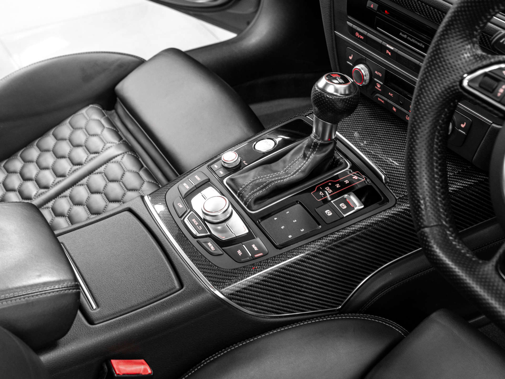 Audi RS7 Hatchback 4.0 Black #34