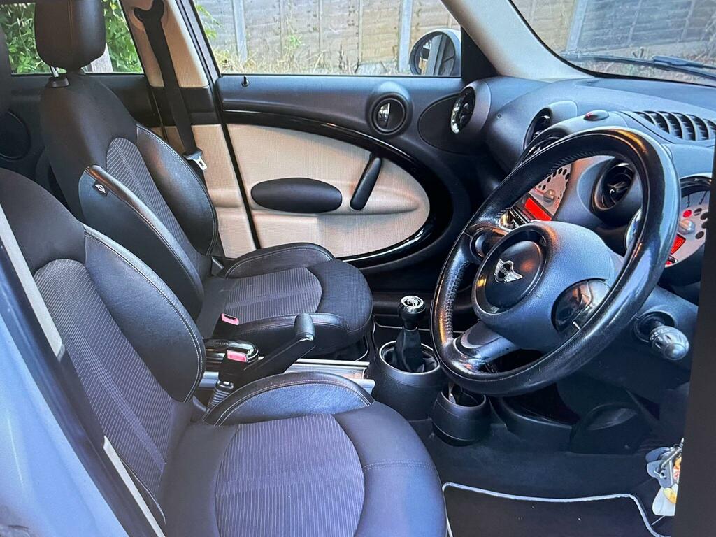 Mini Countryman Cooper BK58CCV White #3