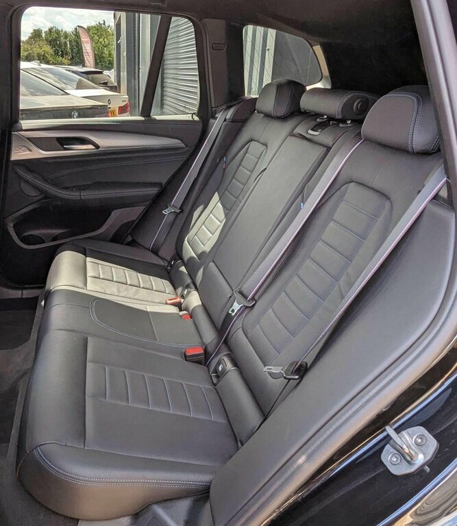 BMW X3   #20