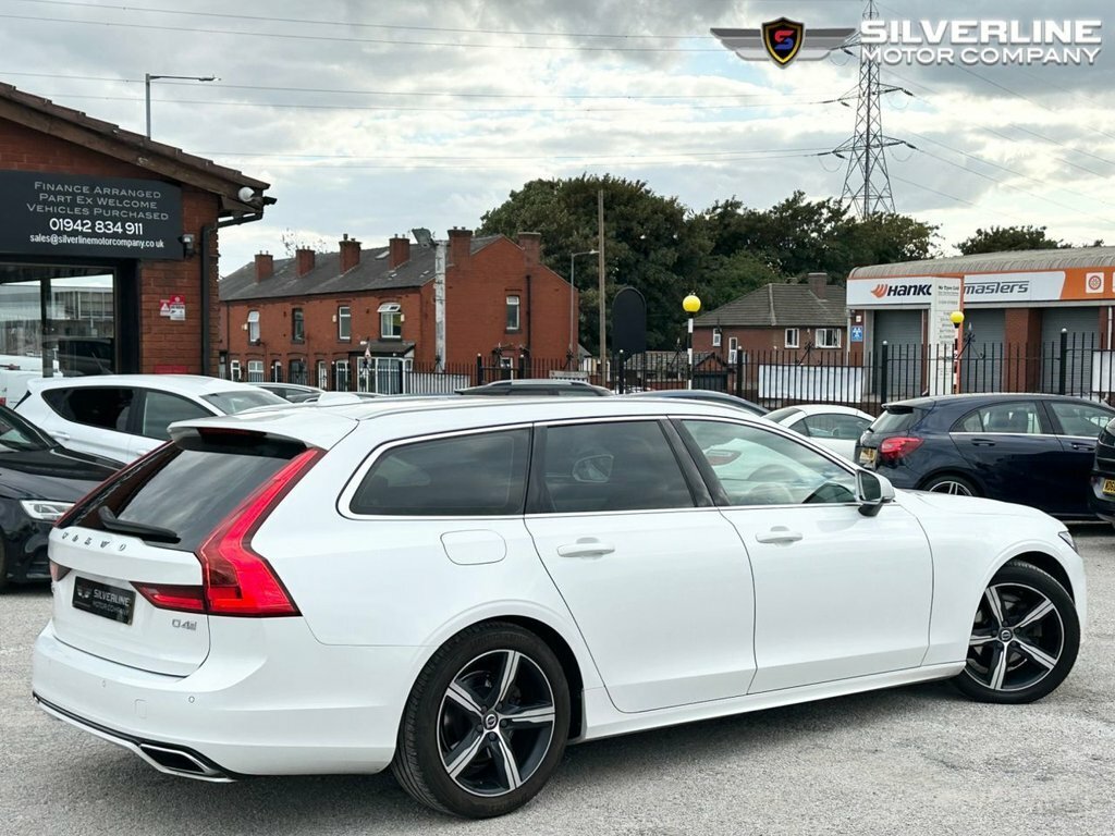 Volvo V90 2L R-design White #5