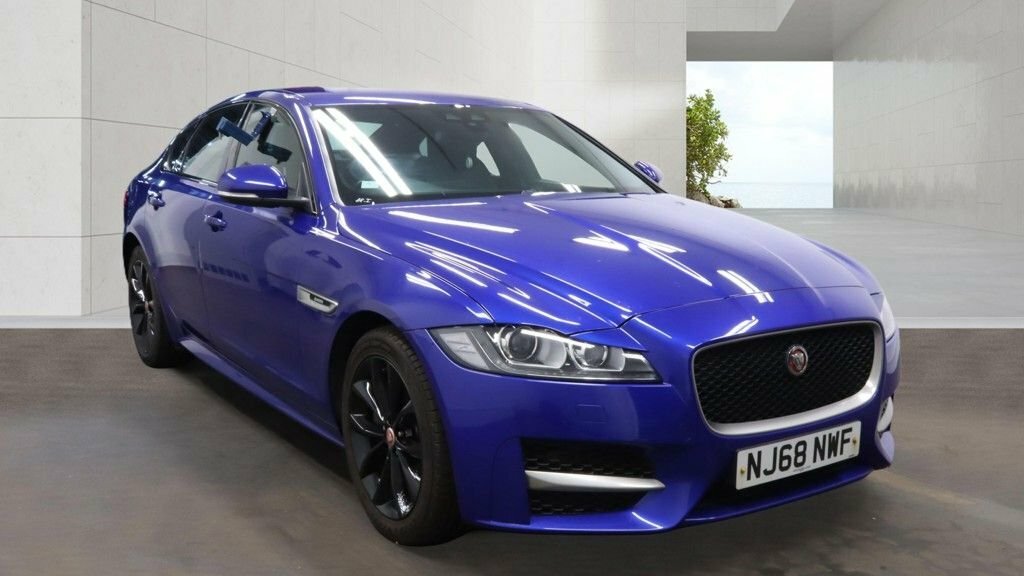 Jaguar XF 2L R-sport Blue