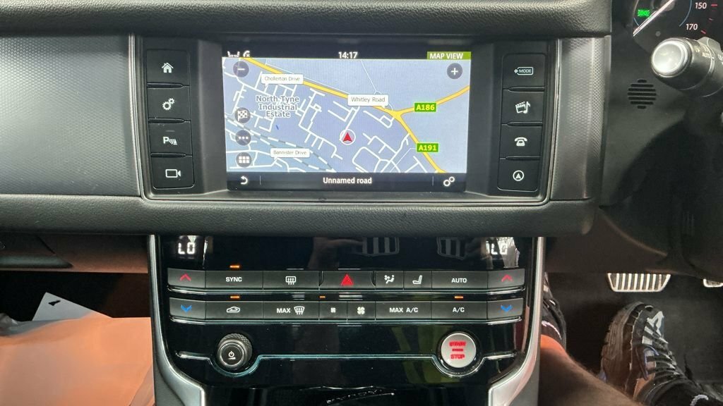 Jaguar XF I R-sport Black #11