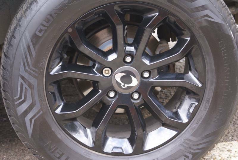 SsangYong Musso Ex White #37