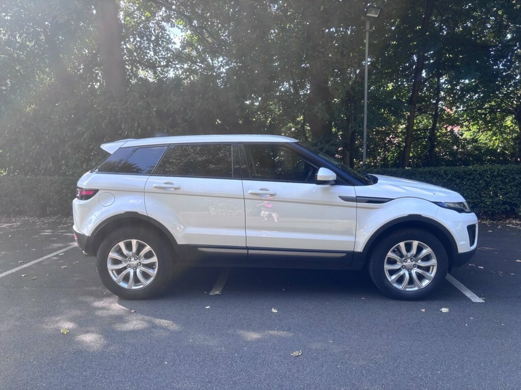 Land Rover Range Rover Evoque 2L Se SA68TMX White #4