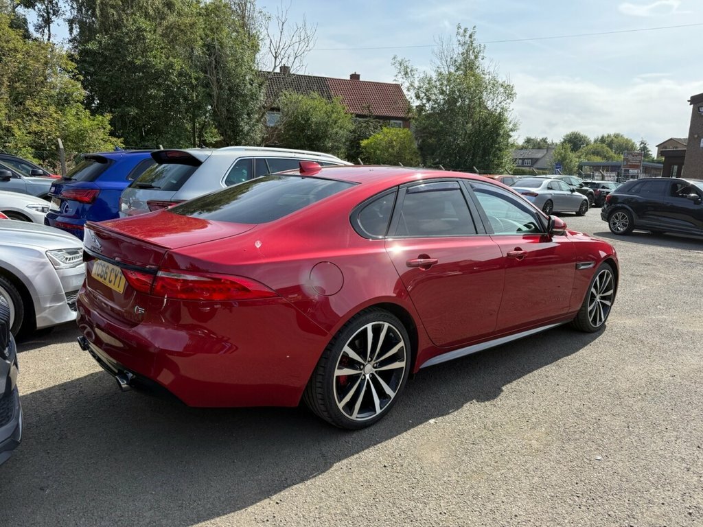 Jaguar XF 3L S YC66CYT Red #3