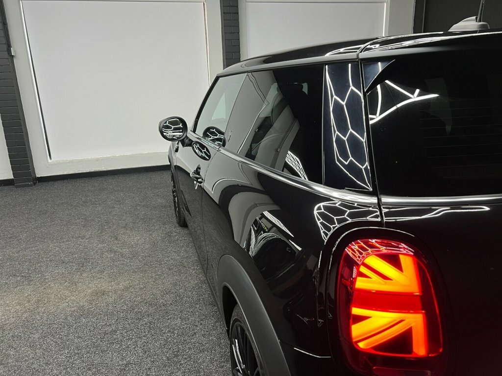 Mini Hatch 2L Cooper S Exclusive PK71YCC Black #6