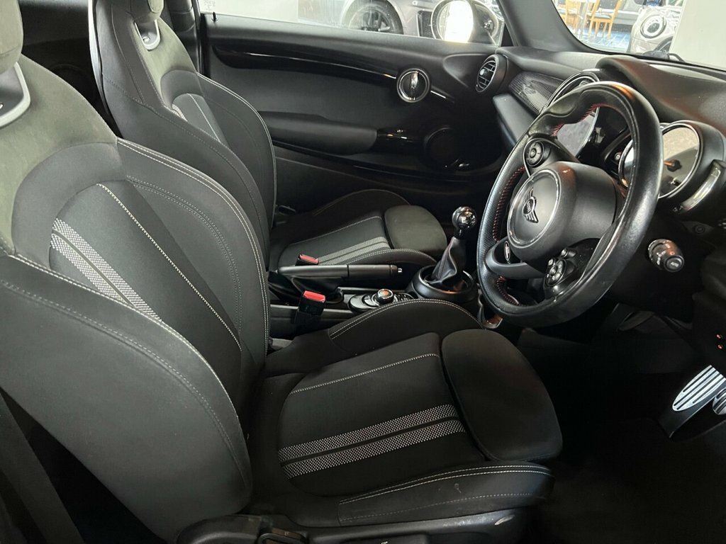 Mini Hatch 2L Cooper S SR18OFG Black #2