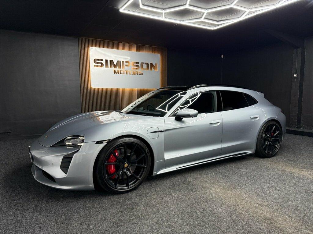 Porsche Taycan Taycan Gts Sport Turismo Silver