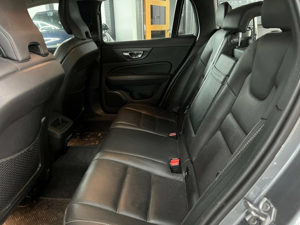 Volvo V60 V60 Inscription Pro D3 Grey #4