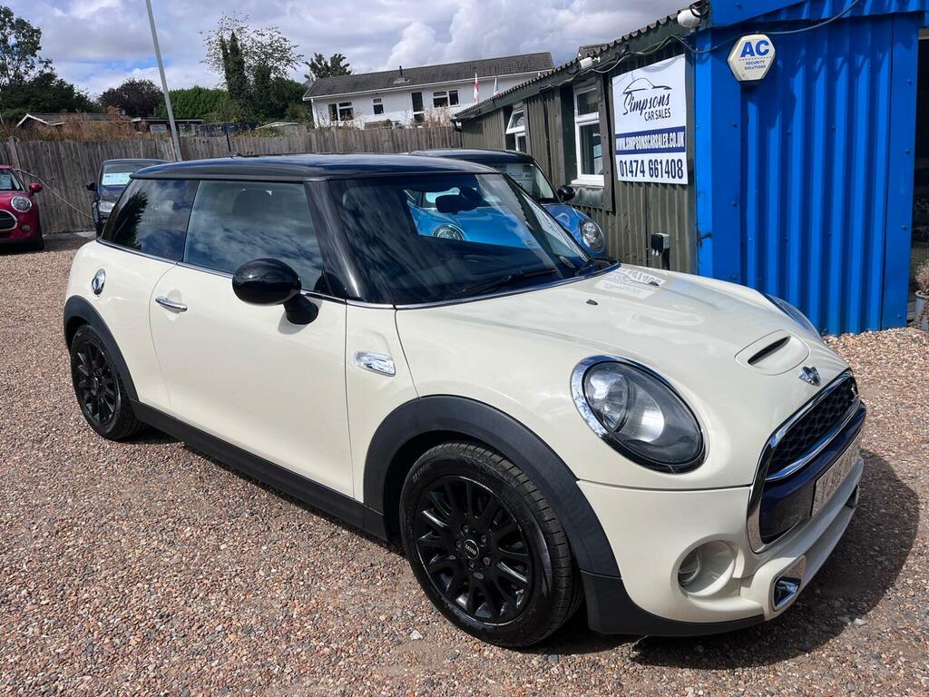 Mini Hatch Hatchback 2.0 Cooper S Euro 6 Ss 201515 YJ15AKT White
