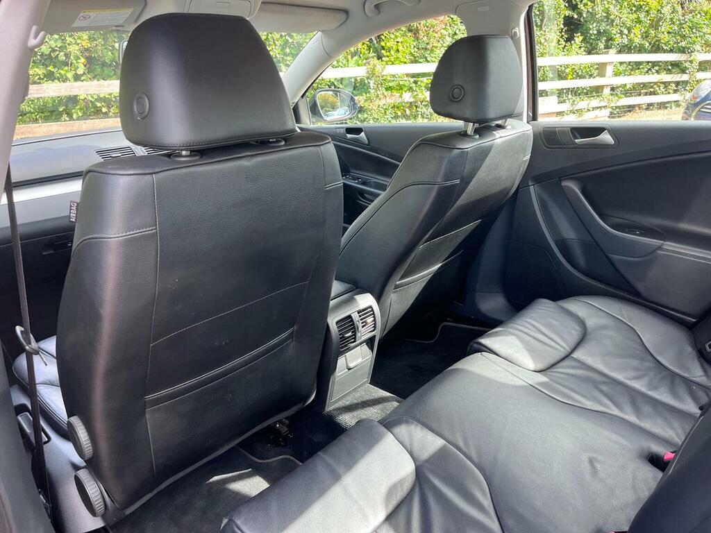 Volkswagen Passat Passat Silver #16