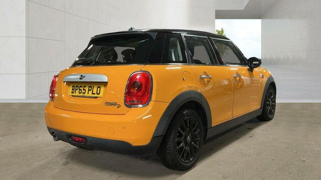 Mini Hatch Hatchback 1.5 Cooper D Euro 6 Ss 2016 BP65PLO Orange #4