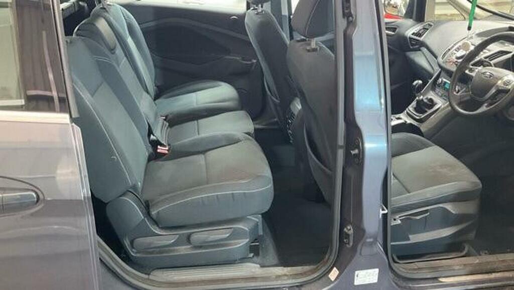 Ford Grand C-Max Black #11