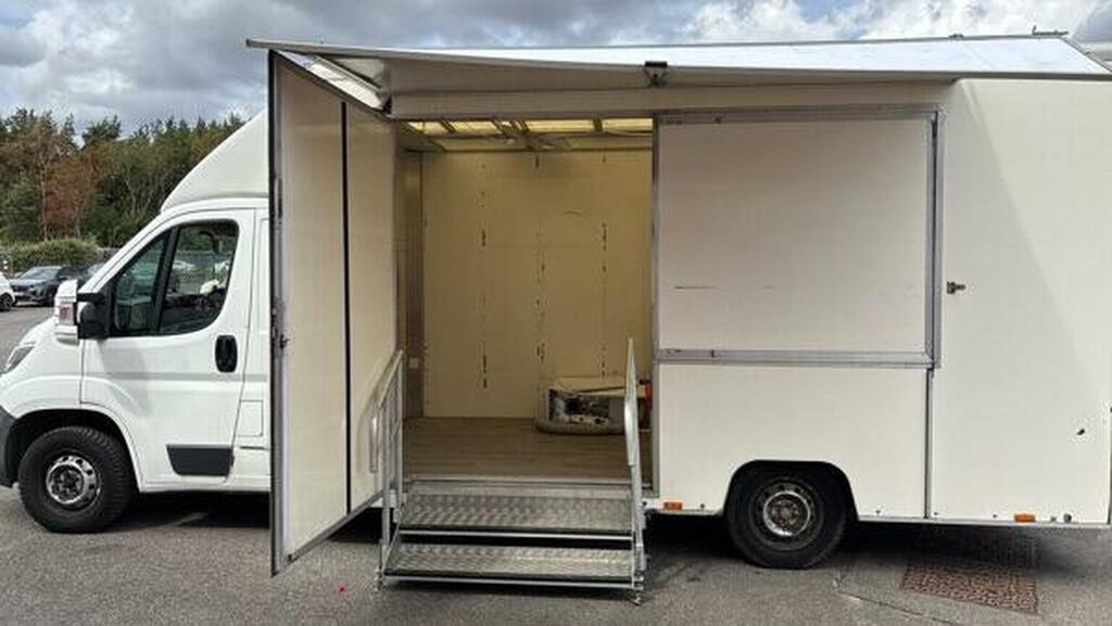 Citroen Relay Van Office Exhibition Unit 201464 White