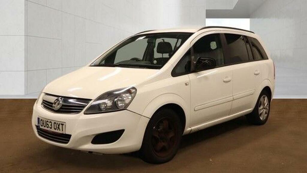 Vauxhall Zafira 1.6 16V Exclusiv Euro 5 OU63OXT White #3