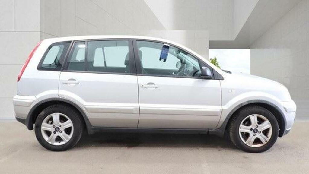 Ford Fusion Titanium Silver #7