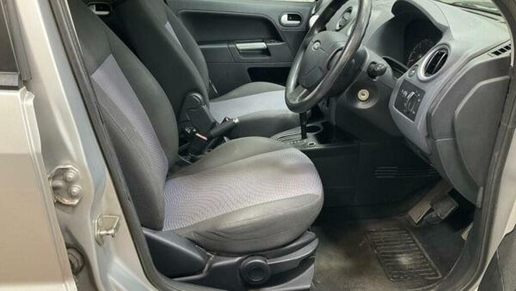 Ford Fusion Titanium Silver #9