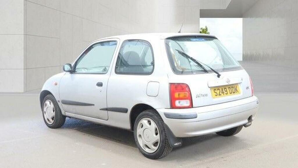 Nissan Micra 1.3 16V Gx Cvt Silver #4