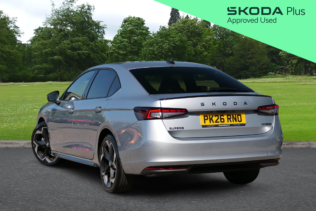 Skoda Superb 1.5 Tsi E-tec Sportline Dsg 150 Ps Silver #3