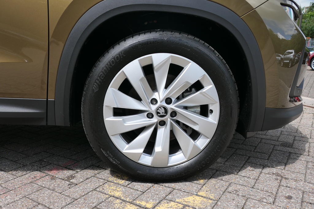 Skoda Kodiaq 2.0 Tsi 204 Se L 4X4 Dsg 7 Seat 0 Ps PN26OVX Gold #5