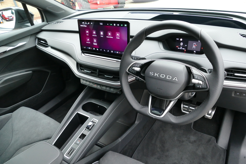 Skoda ENYAQ 210Kw 85 Sportline 82Kwh 286 Ps Grey #6