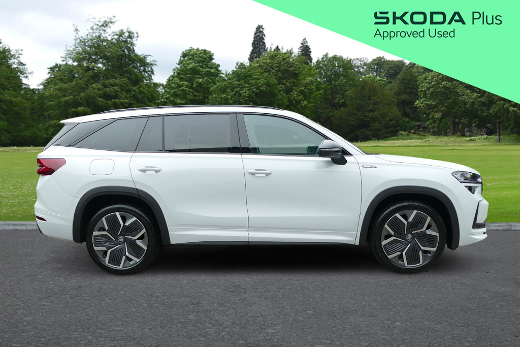 Skoda Kodiaq 1.5 Tsi E-tec Sportline Dsg 7 Seat 0 Ps White #4