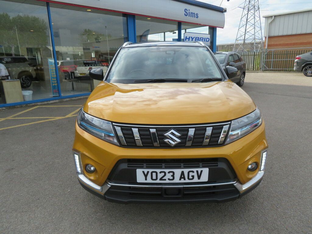 Suzuki Vitara Vitara Estate Yellow